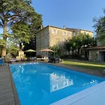 Le Relais D'angely 3*