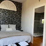Oda ve Kahvaltı Le Relais D'angely Saint-Jean-dʼAngély