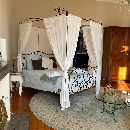 فندق مبيت وإفطار Le Relais D'angely 3*