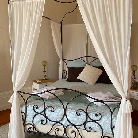 فندق مبيت وإفطار Le Relais D'angely Saint-Jean-dʼAngély