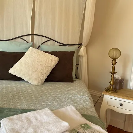 Le Relais D'angely 3*