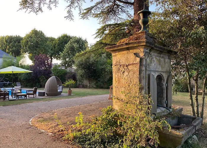 Le Relais D'angely 3*