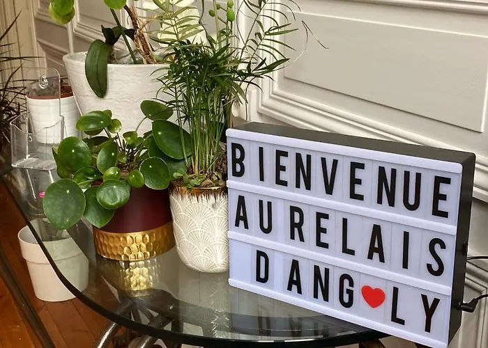 Le Relais D'angely Bed & Breakfast 3*