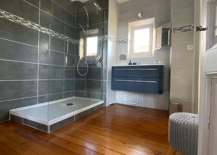 فندق مبيت وإفطار Le Relais D'angely 3*