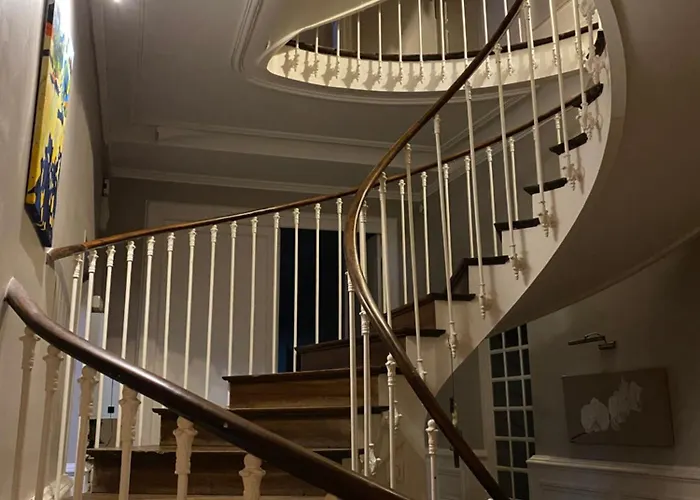 Le Relais D'angely Bed & Breakfast 3*