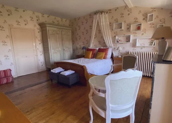 Le Relais D'angely 3* Saint-Jean-dʼAngély