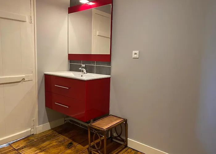 Le Relais D'angely فندق مبيت وإفطار